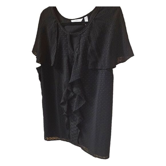 ISAACMIZRAHI LIVE! Plus,โSize Black Flutter Clip Dot Ruffle Short Sleeve Top - Picture 5 of 13